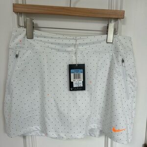 Nike White Golf Skirt with Gray Dots